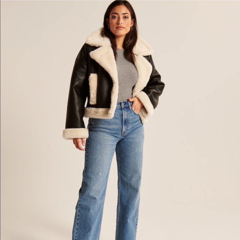 Abercrombie Oversized Short Sherpa-Lined Vegan Leather Coat